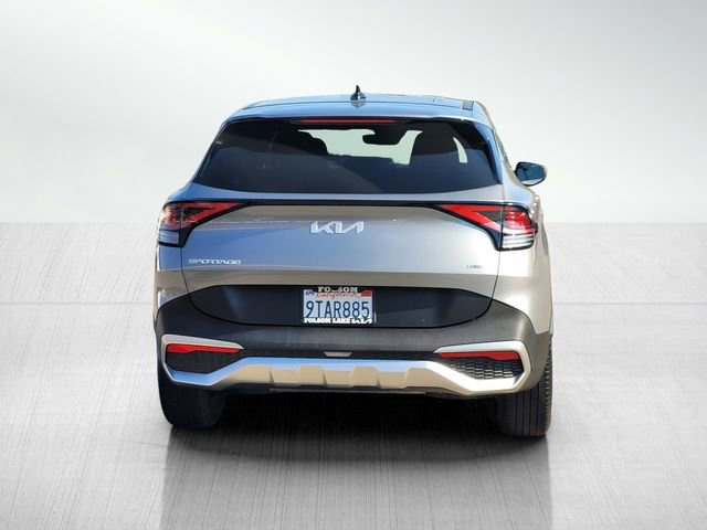 Used 2025 Kia Sportage LX image 5
