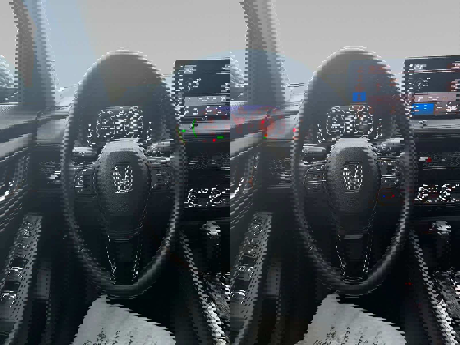 Used 2023 Honda Accord EX-L image 12