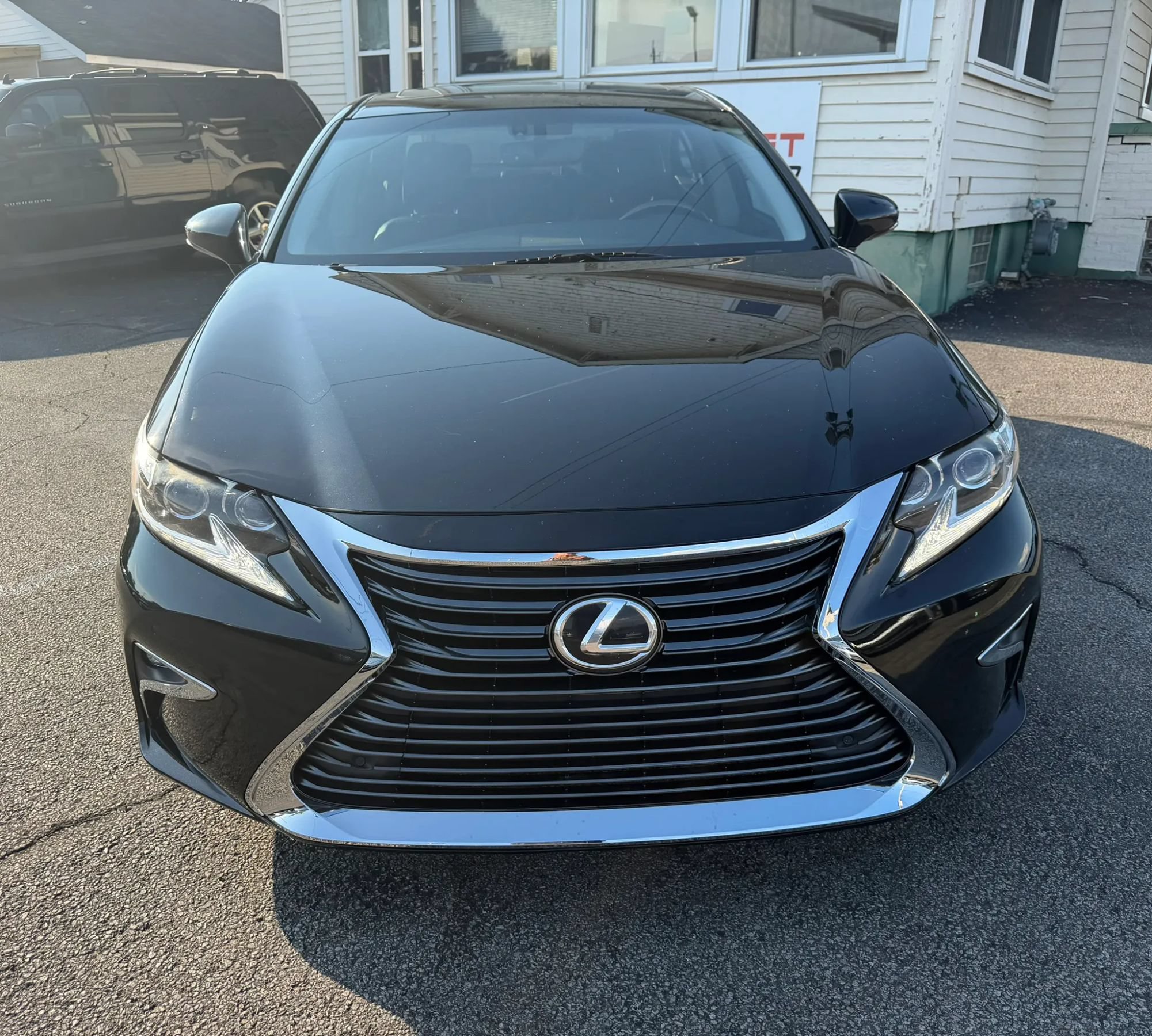 Used 2016 Lexus ES 350 FWD image 4