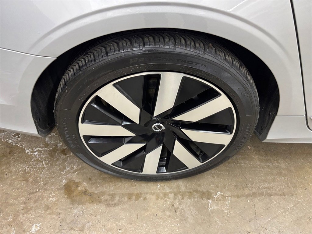 Certified 2024 Volvo S90 T8 Ultimate image 38