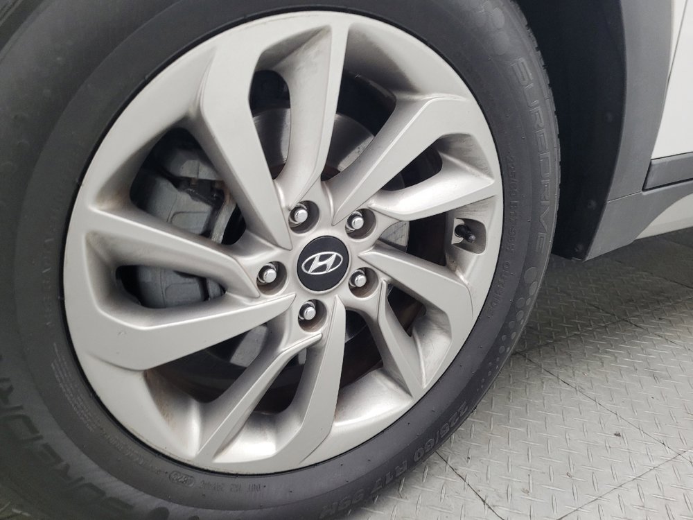Used 2017 Hyundai Tucson SE image 31