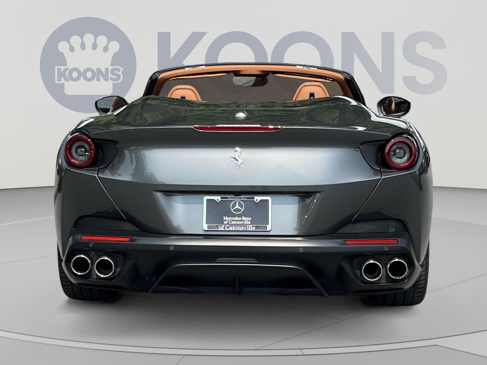 Used 2020 Ferrari Portofino RWD image 10