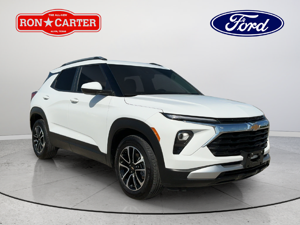 Used 2026 Chevrolet TrailBlazer LT w/ LT Cold Weather Package FWD image 1
