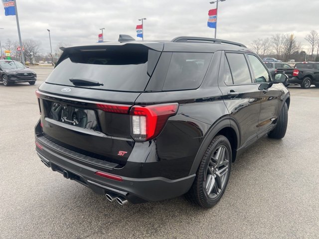 New 2026 Ford Explorer ST w/ Sun And Sound Package image 12