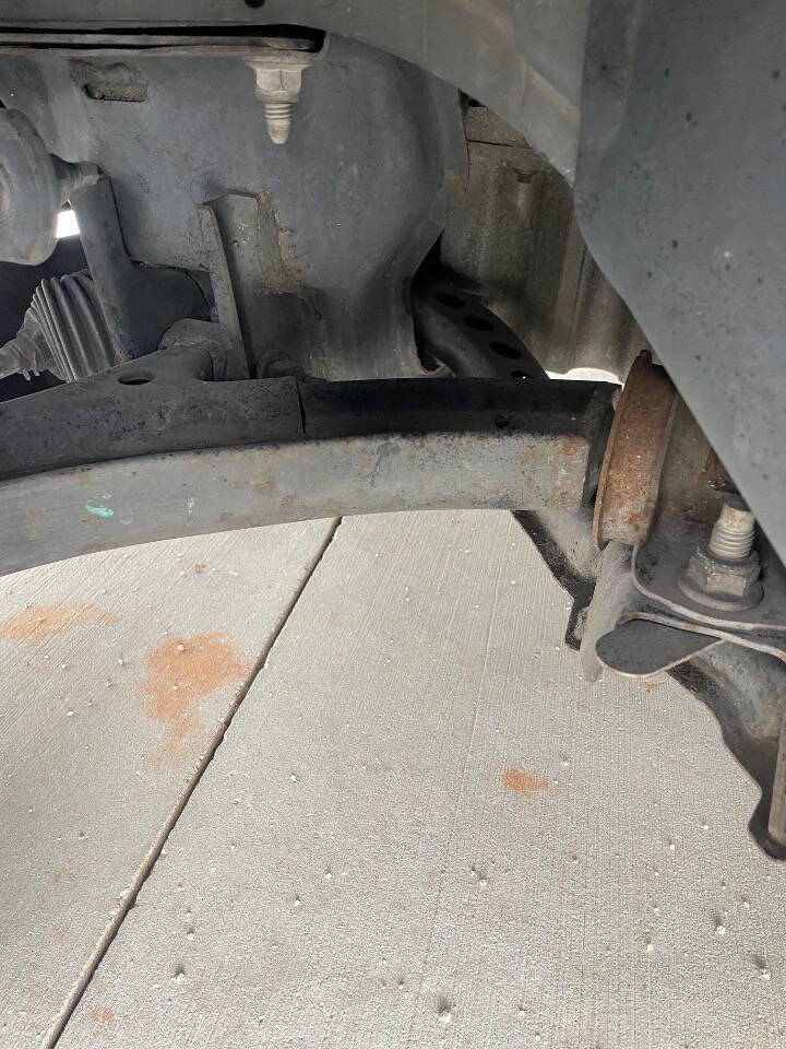 Used 2013 Ford Mustang Premium RWD image 13