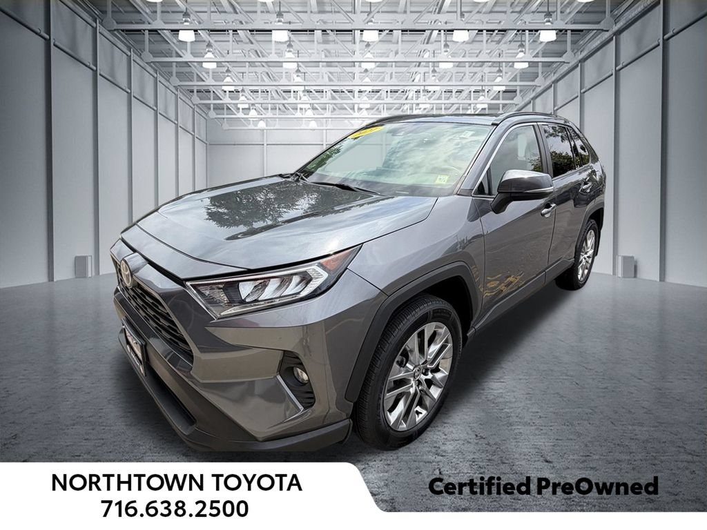 Used 2021 Toyota RAV4 XLE Premium AWD/4WD video 1