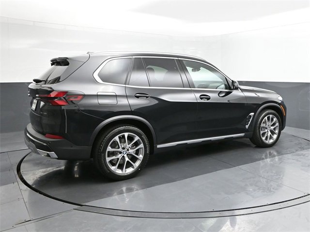 New 2024 BMW X5 xDrive40i w/ Premium Package image 15