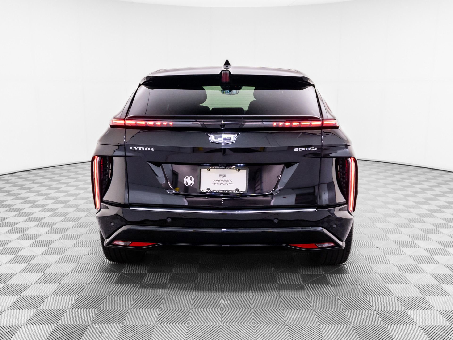 Certified 2025 Cadillac Lyriq Luxury w/ LPO, Floor Liner Package AWD/4WD image 5