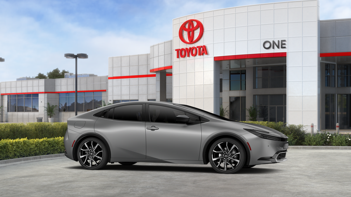 New 2027 Toyota Prius Plug-In Hybrid FWD image 58