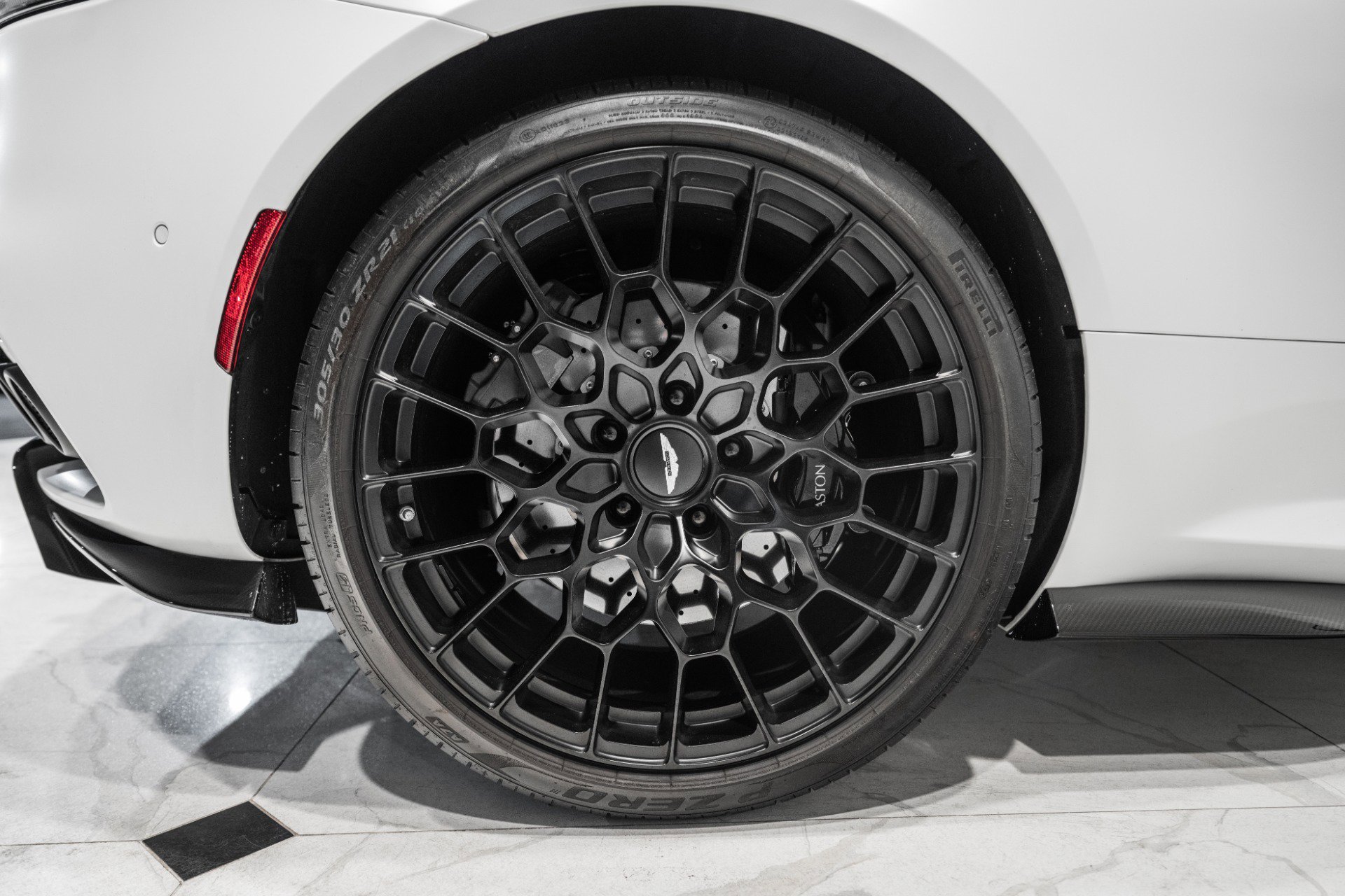 Used 2023 Aston Martin DBS Coupe RWD image 45