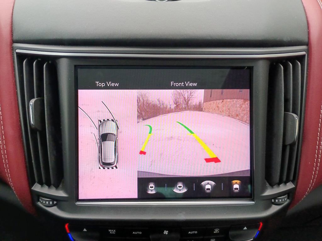 Used 2023 Maserati Levante GT AWD/4WD image 37