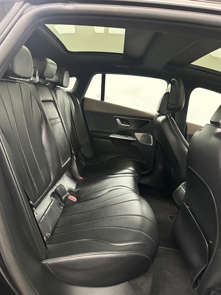 Used 2024 Mercedes-Benz EQE 350+ 4MATIC Sedan w/ Driver Assistance Package image 27