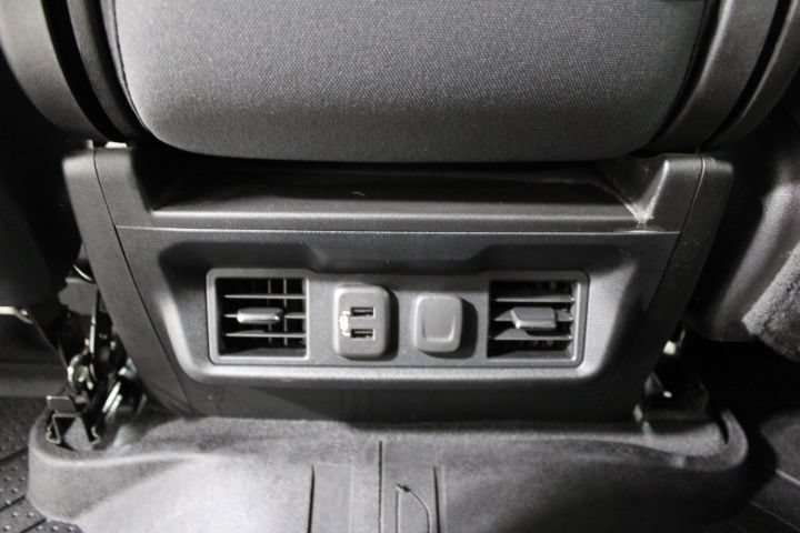 Used 2019 Chevrolet Silverado 1500 LT w/ All-Star Edition AWD/4WD image 21