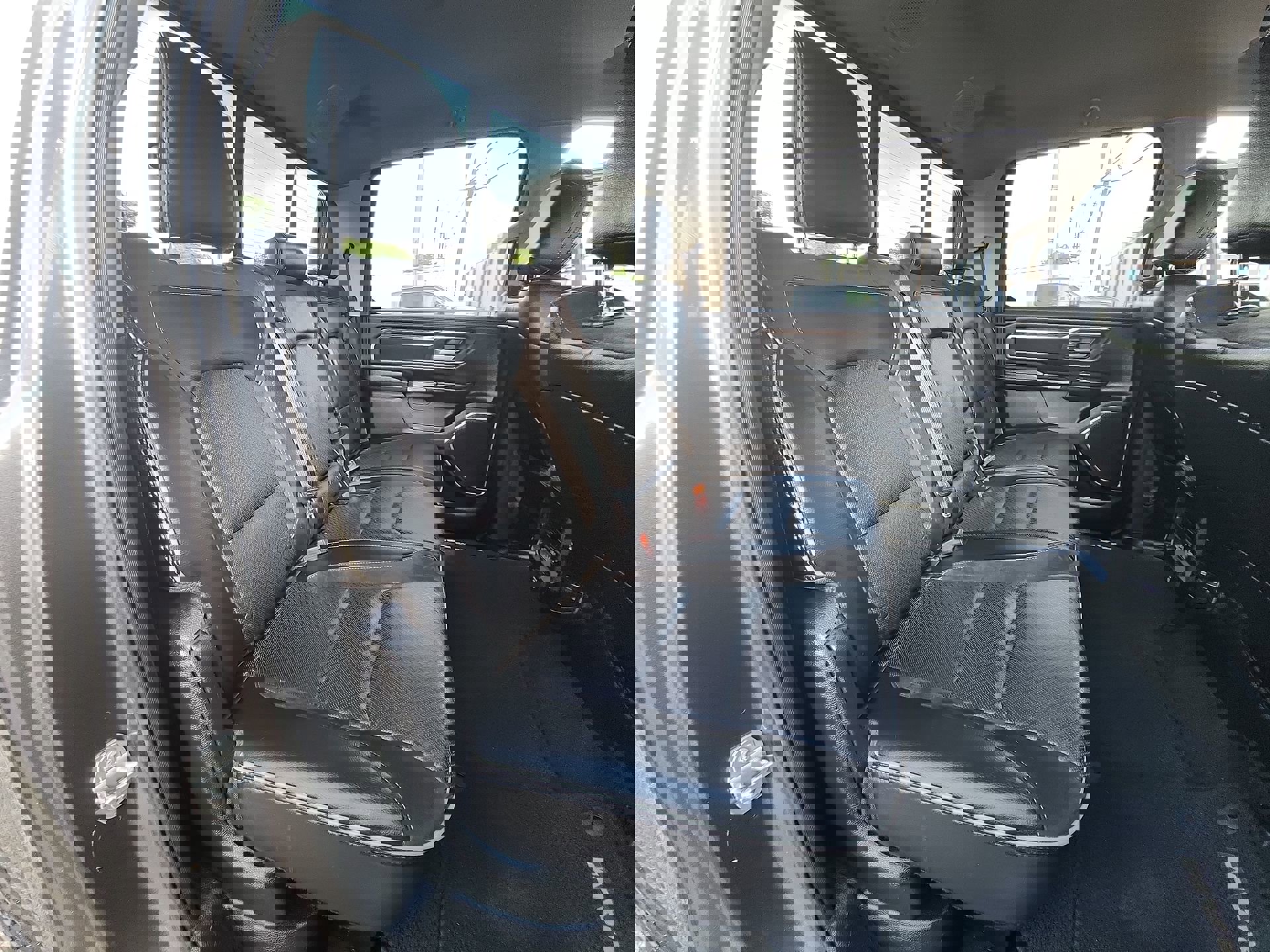 Certified 2019 RAM 1500 Laramie image 27