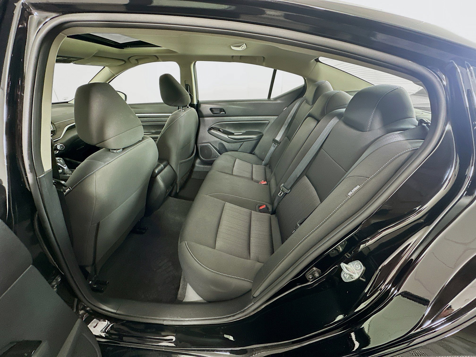 Used 2023 Nissan Altima 2.5 SV w/ SV Premium Package FWD image 27