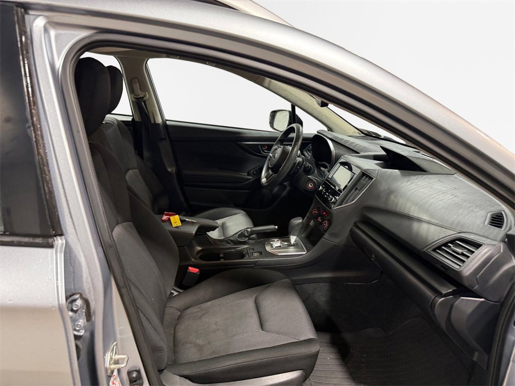 Used 2017 Subaru Impreza 2.0i Premium image 22