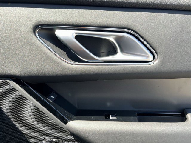 New 2026 Land Rover Range Rover Velar S image 22