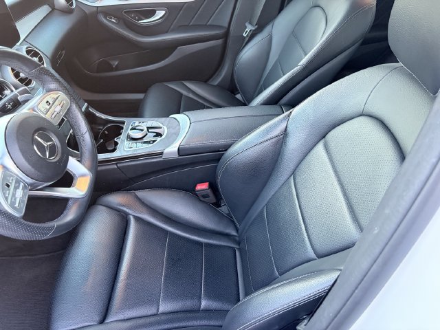 Used 2019 Mercedes-Benz C 300 Sedan image 2