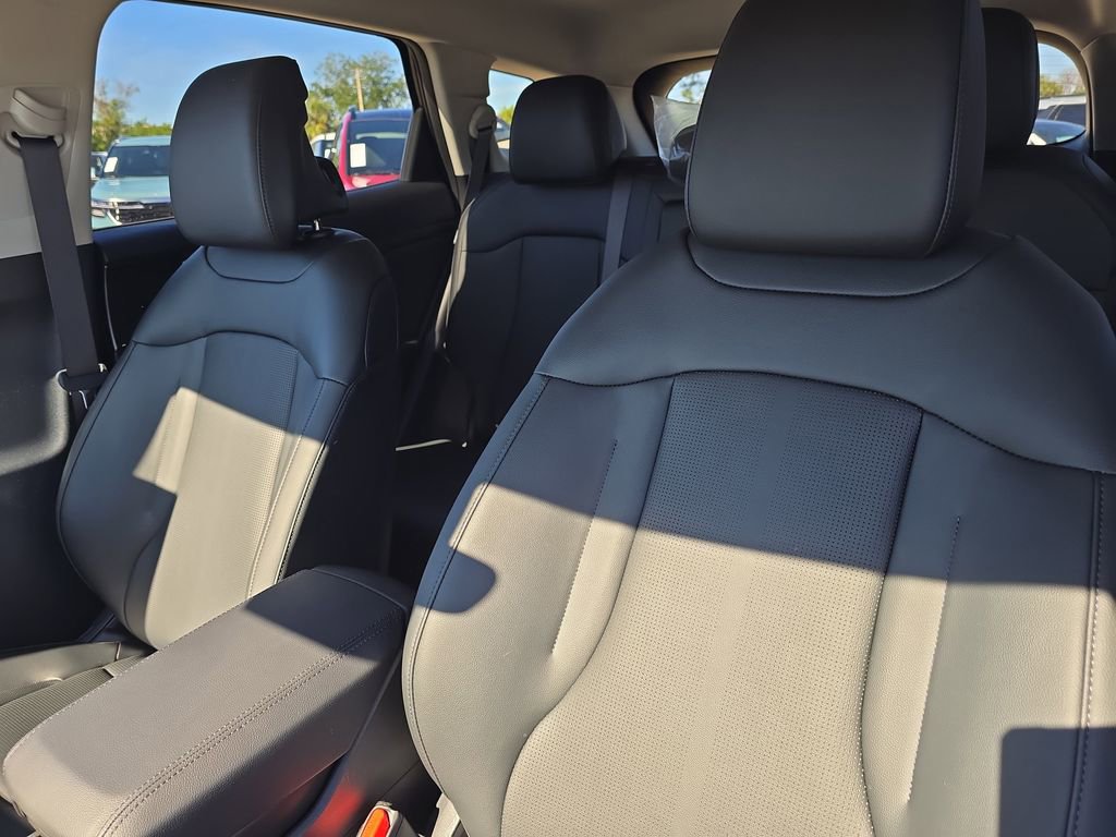 New 2026 Kia Sportage EX image 24