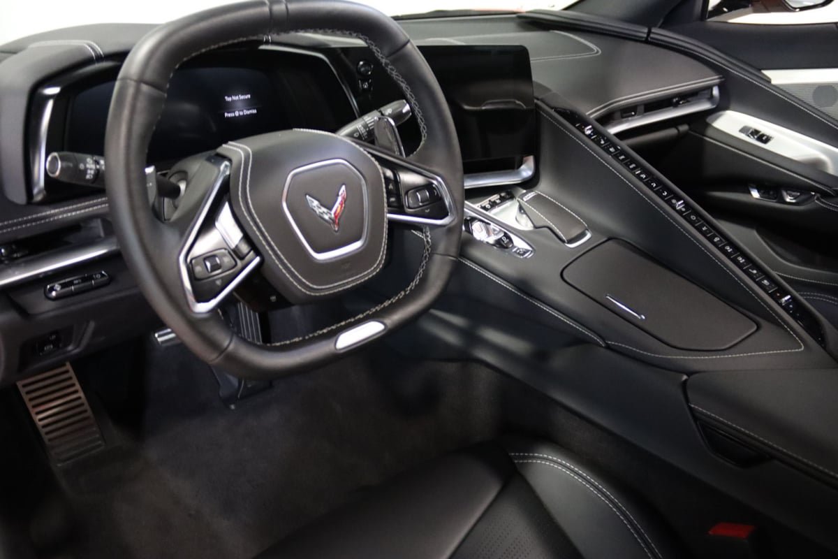 Used 2025 Chevrolet Corvette Z06 RWD image 48