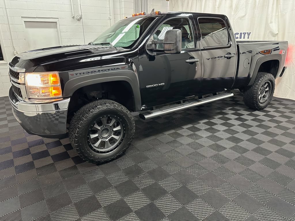 Used 2013 Chevrolet Silverado 2500 LT w/ Convenience Package AWD/4WD image 5