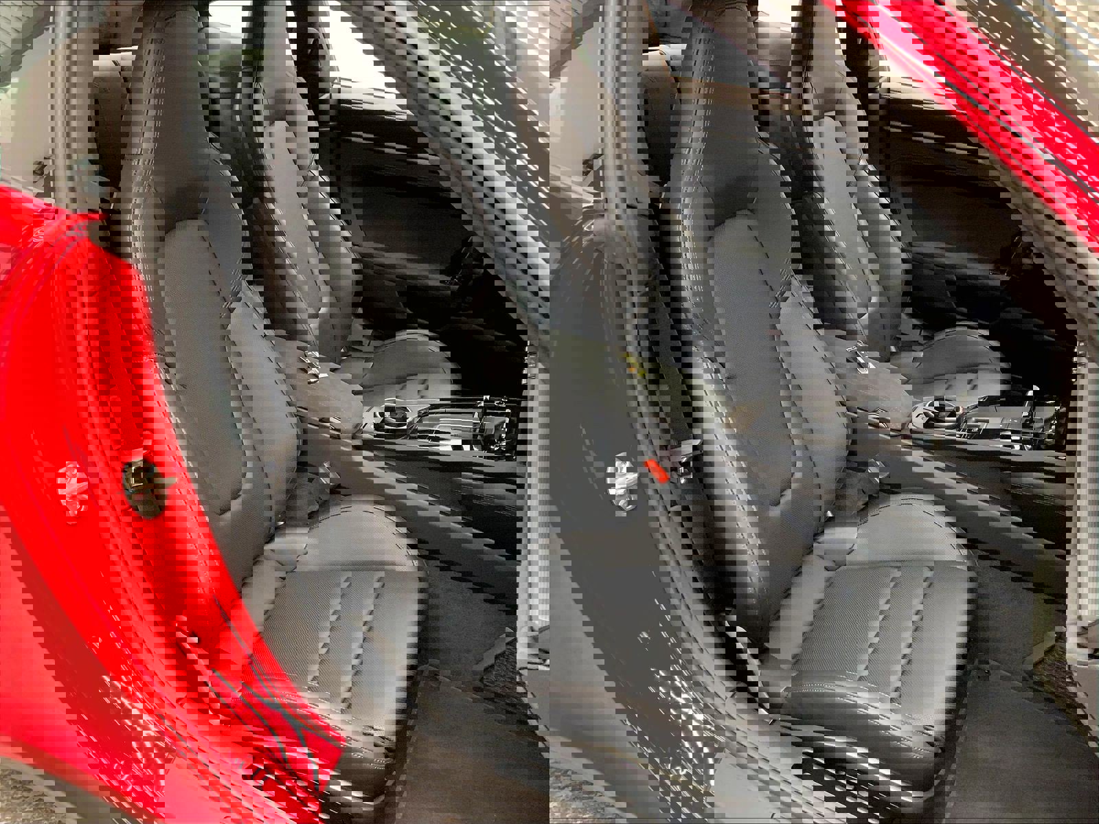 Certified 2024 Porsche 911 Carrera 4 GTS image 19