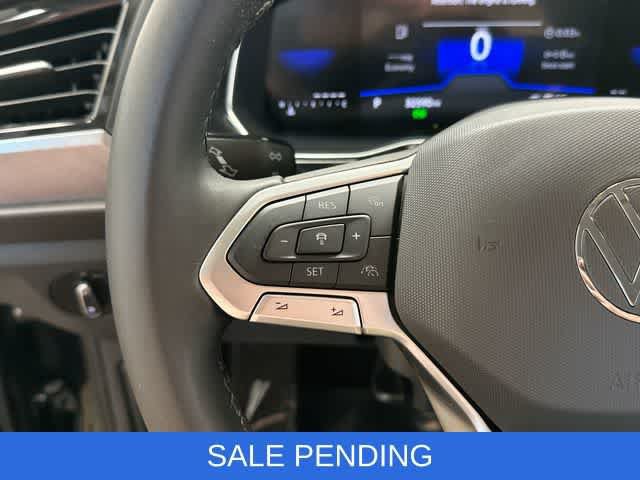 Used 2024 Volkswagen Jetta SE FWD image 8