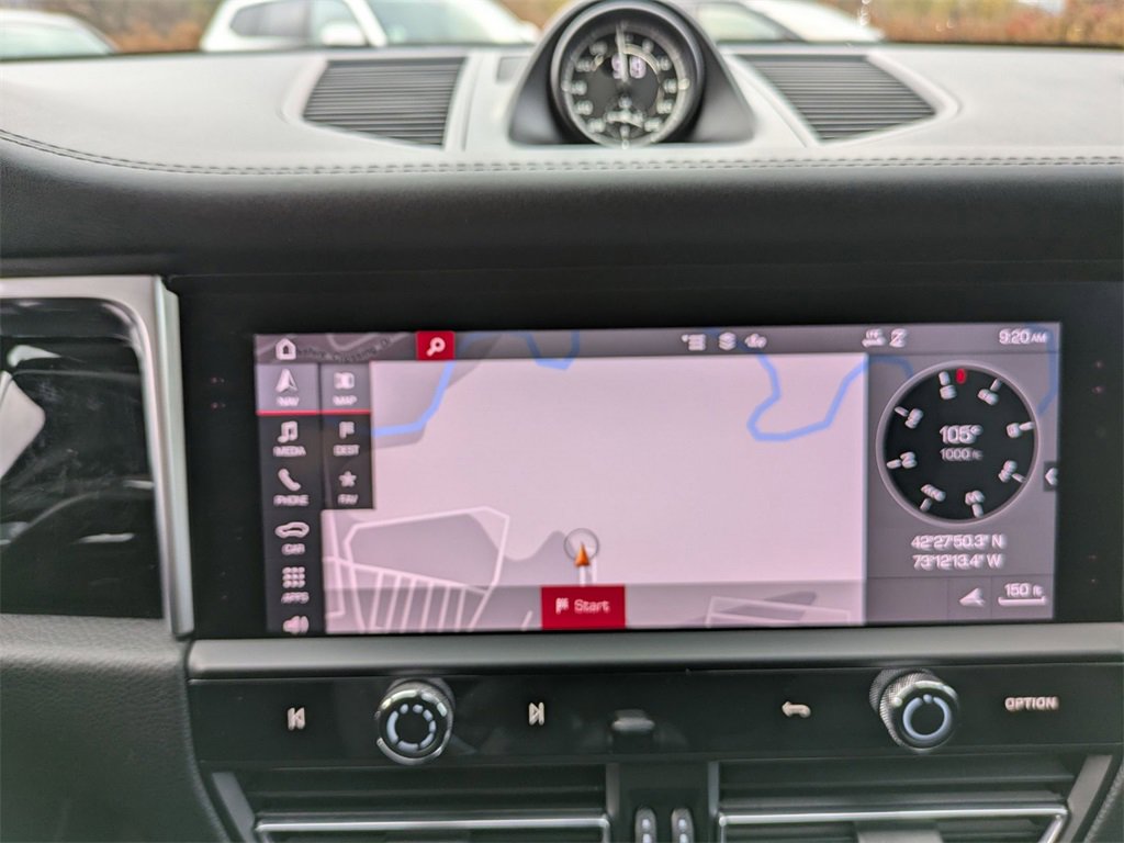 Used 2022 Porsche Macan S image 25