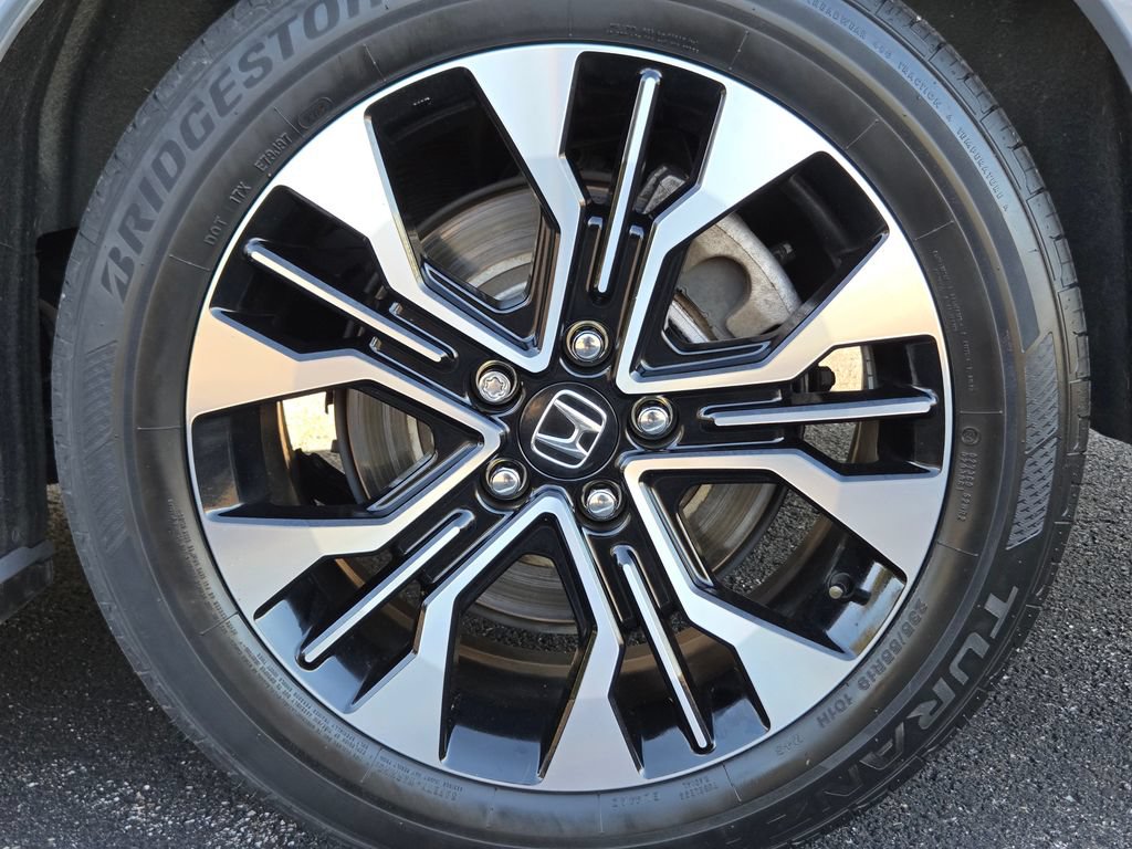 Used 2025 Honda Odyssey Elite image 22