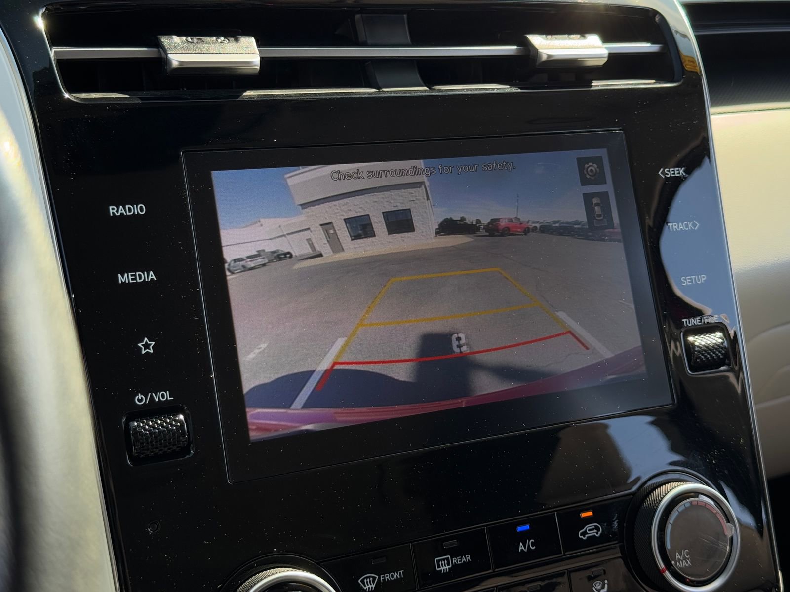 Used 2023 Hyundai Tucson SE AWD/4WD image 21