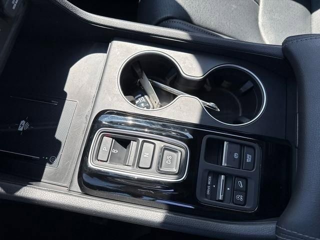 Used 2024 Honda Pilot Elite image 14