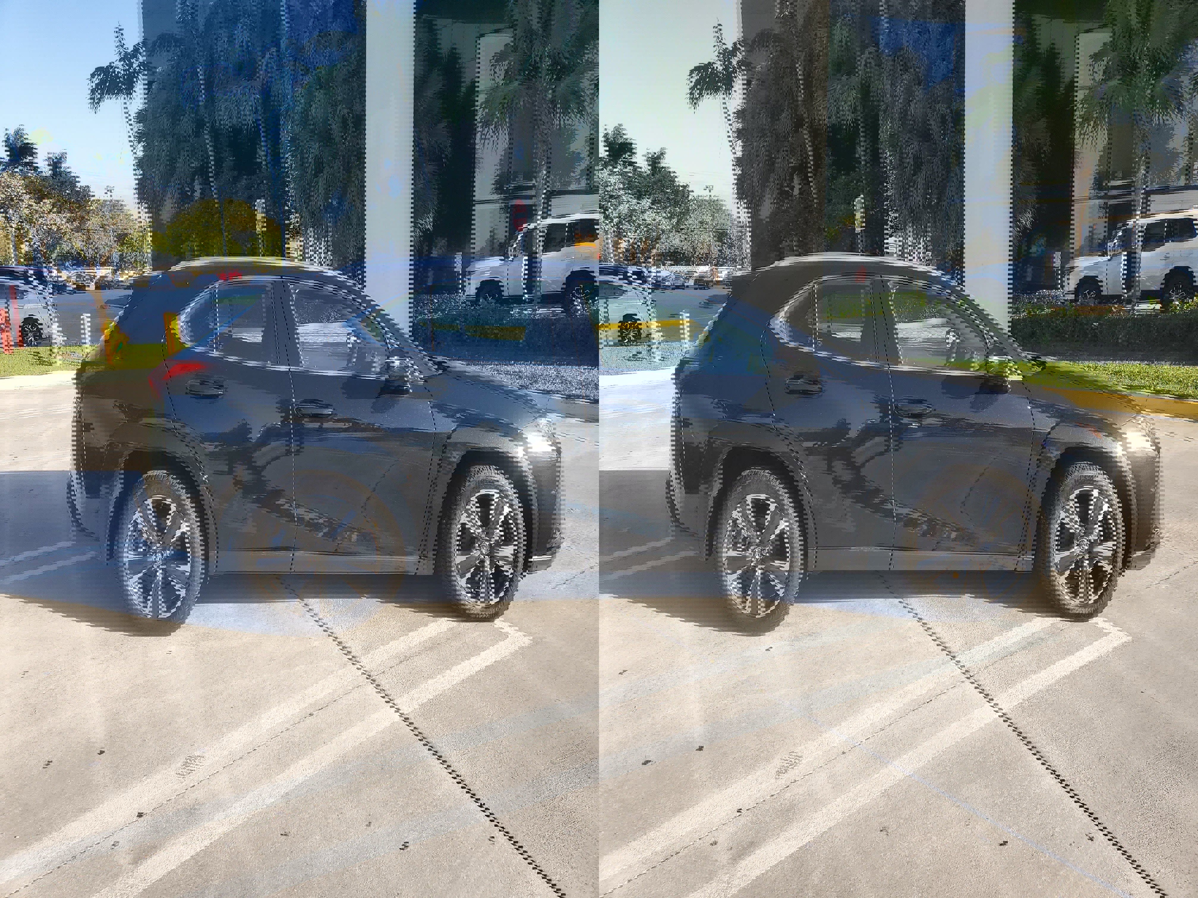 Used 2025 Lexus UX 300h FWD w/ Accessory Package (Z1) image 11