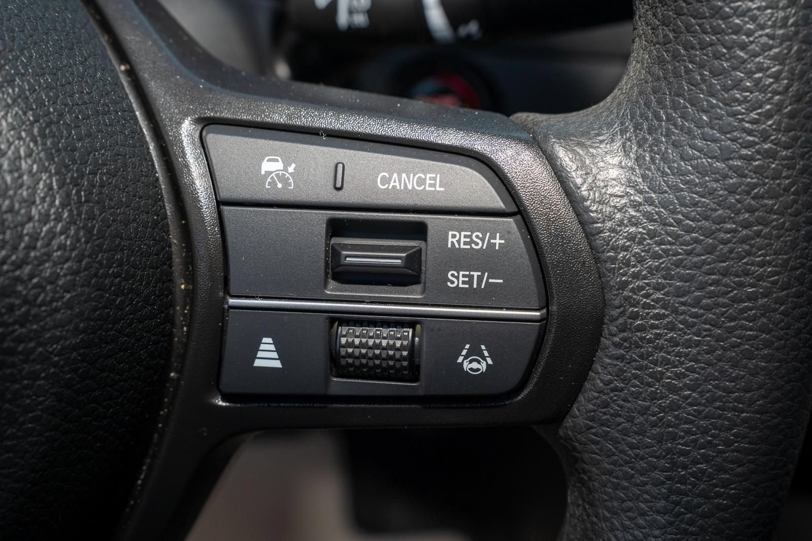 Certified 2023 Honda Accord EX image 32
