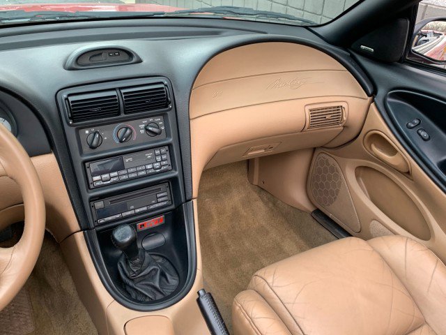 Used 1994 Ford Mustang GT RWD image 25