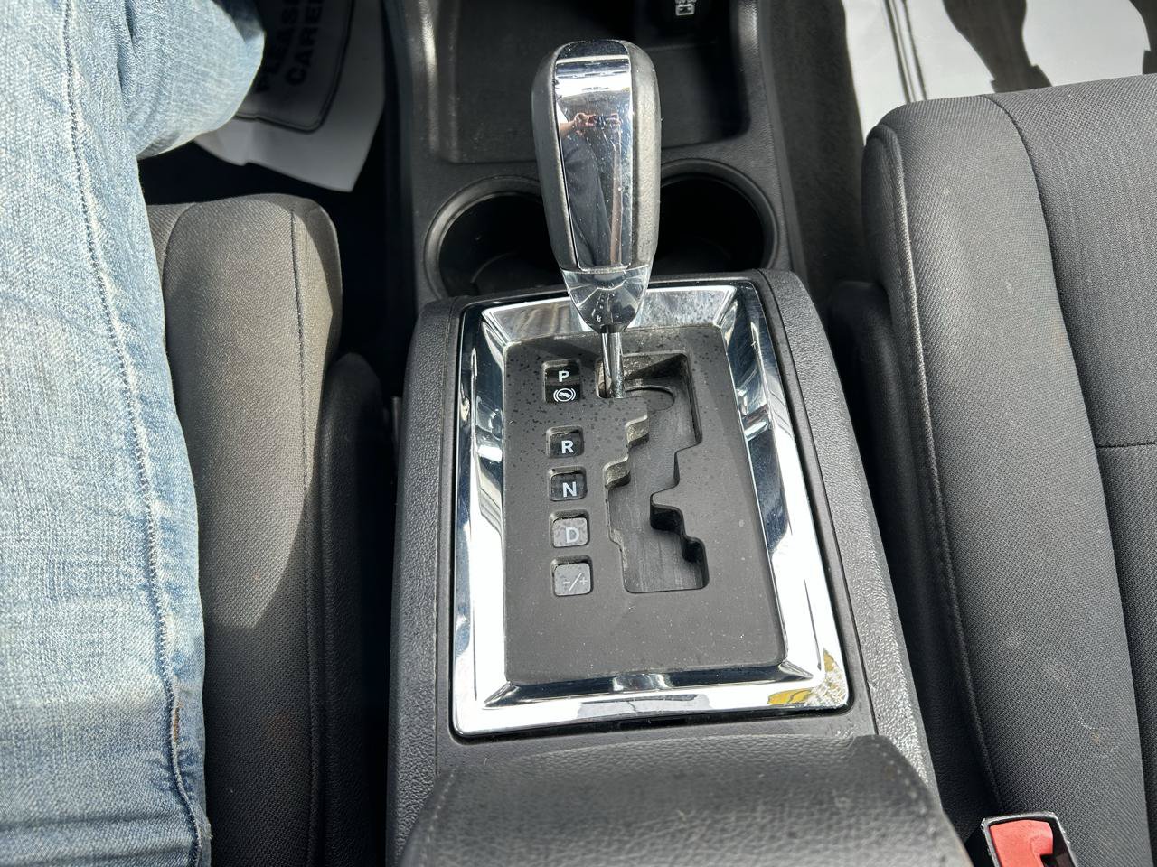 Used 2010 Dodge Journey SXT FWD image 21