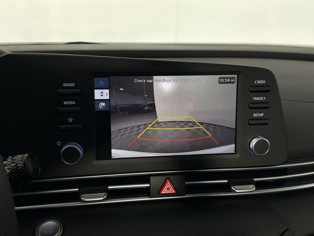 Used 2025 Hyundai Elantra Hybrid FWD image 23