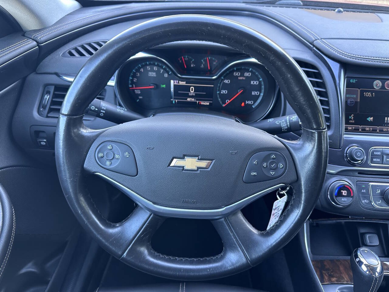 Used 2015 Chevrolet Impala LT w/ Convenience Package FWD image 16