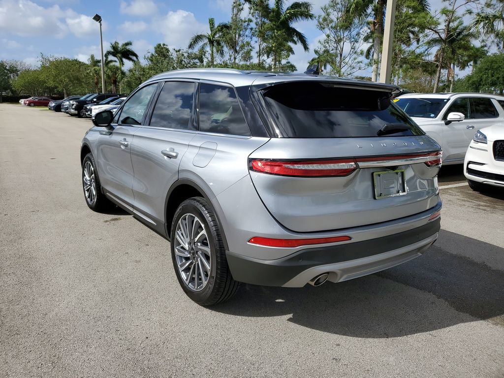 Certified 2023 Lincoln Corsair Reserve AWD/4WD image 3