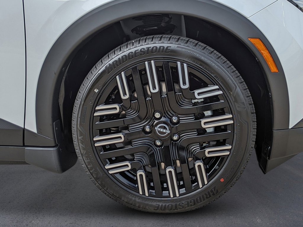 New 2026 Nissan Leaf Platinum+ w/ Cargo Package (Platinum+) image 9