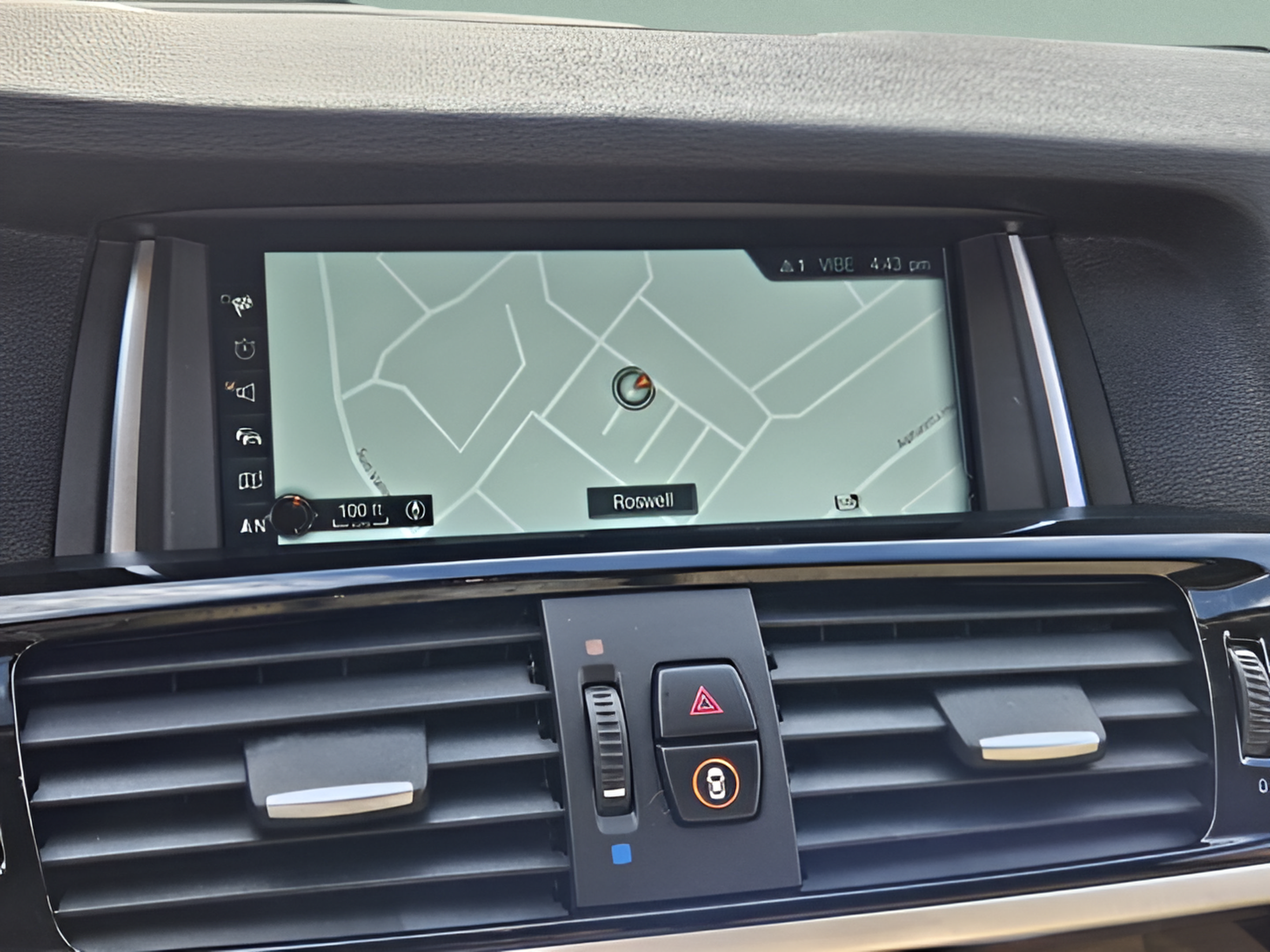 Used 2017 BMW X3 sDrive28i RWD image 18