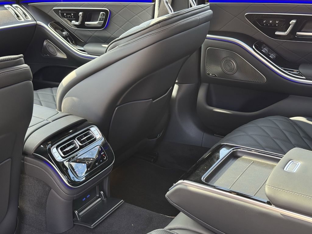 New 2025 Mercedes-Benz S 580 4MATIC Sedan image 12