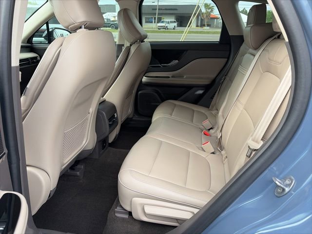 Used 2023 Lincoln Corsair FWD image 23