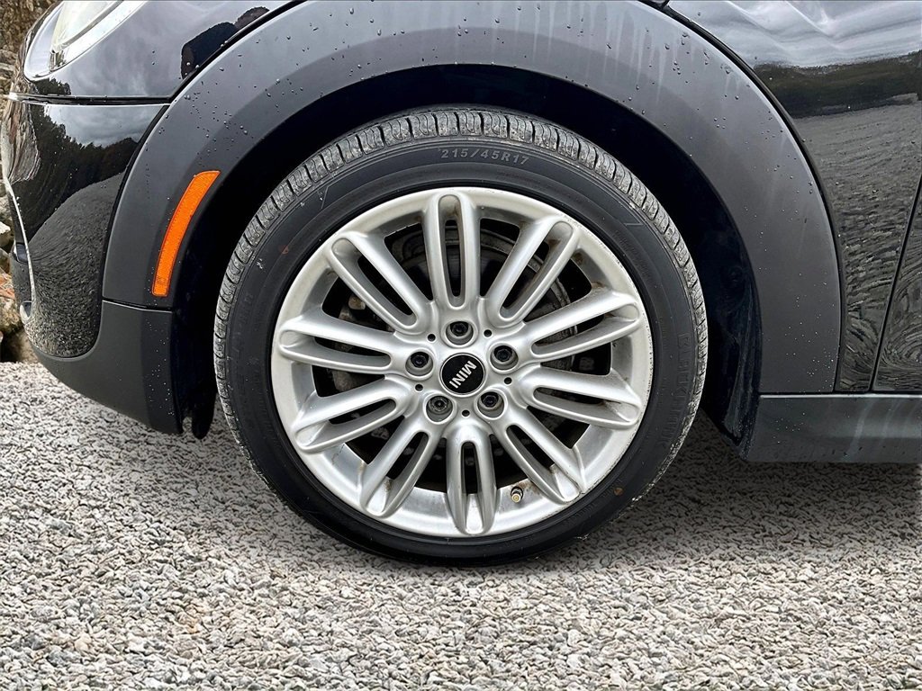 Used 2019 MINI Cooper S image 6