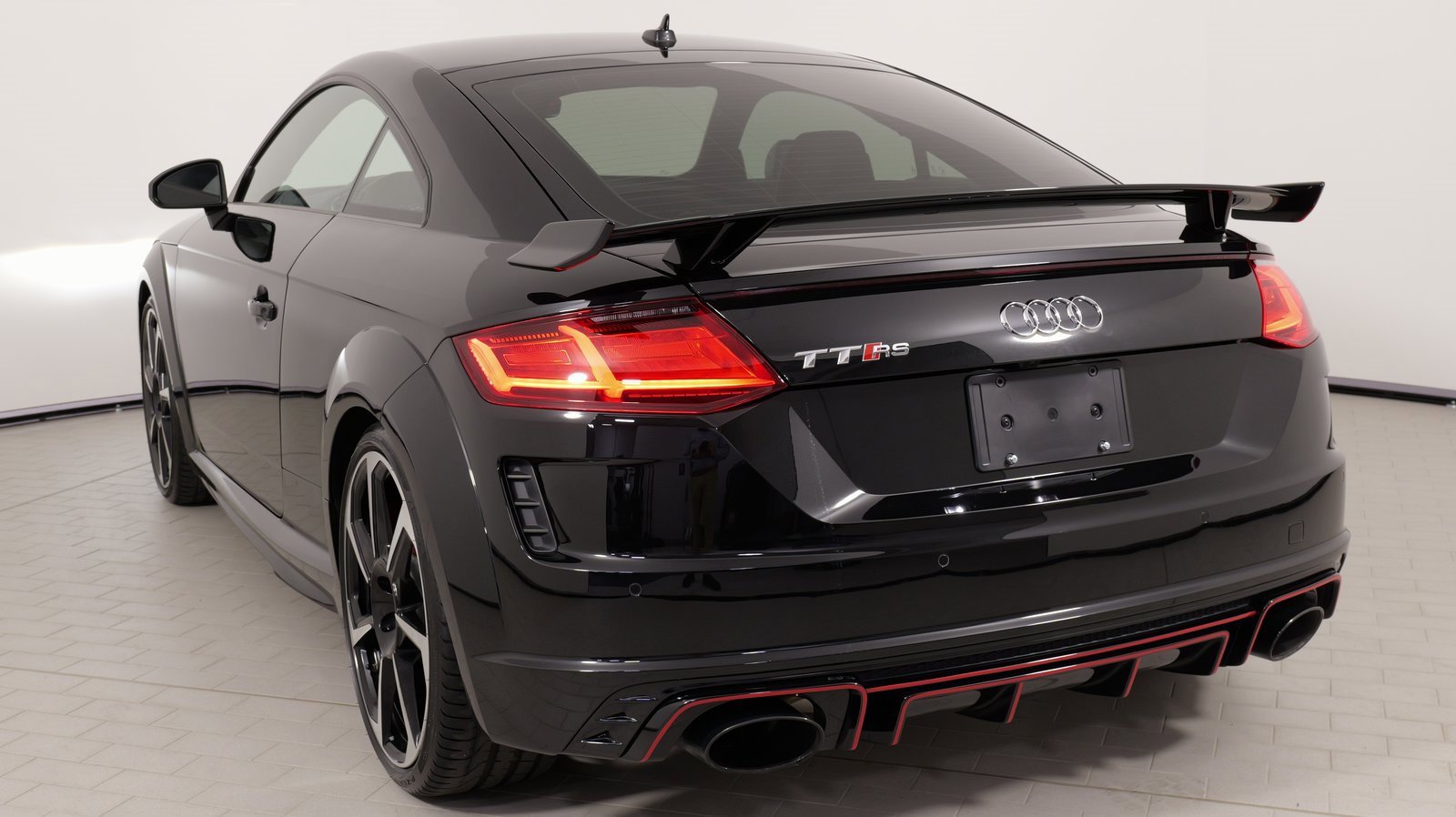 Used 2021 Audi TT RS image 12