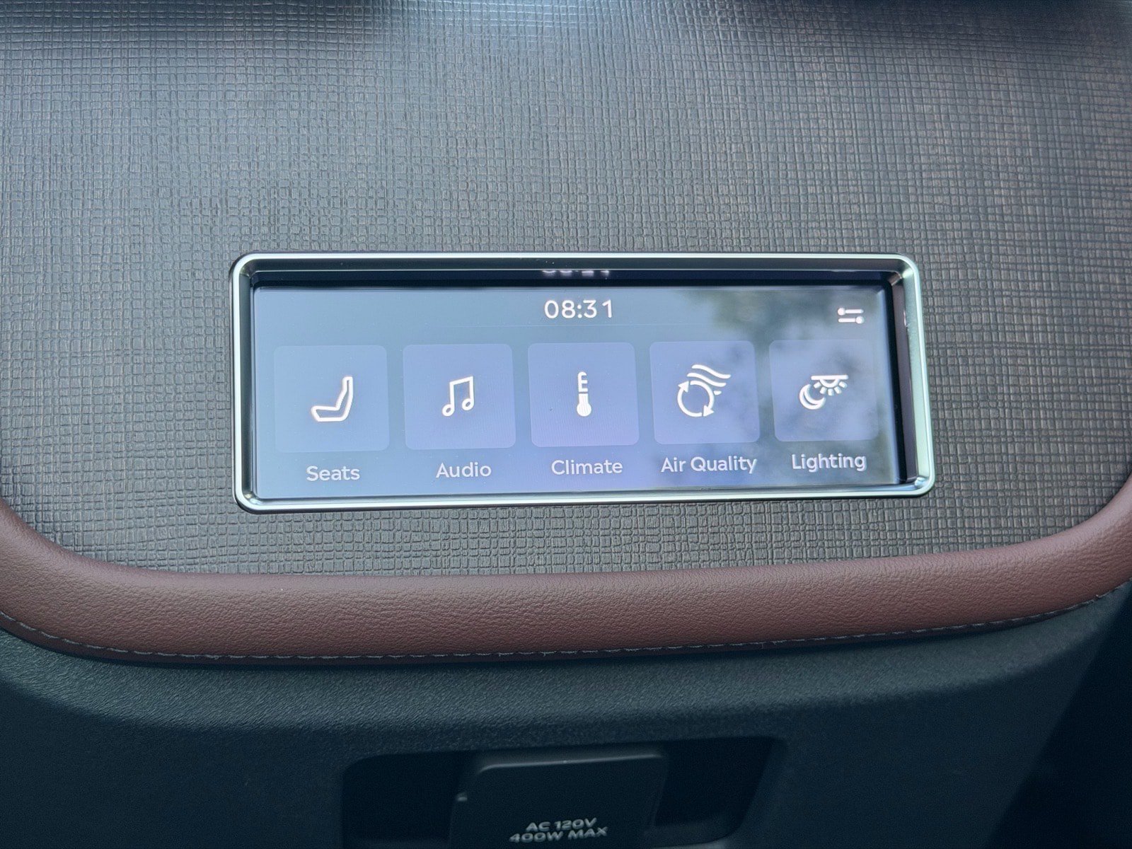 New 2027 Lincoln Navigator Reserve AWD/4WD image 22