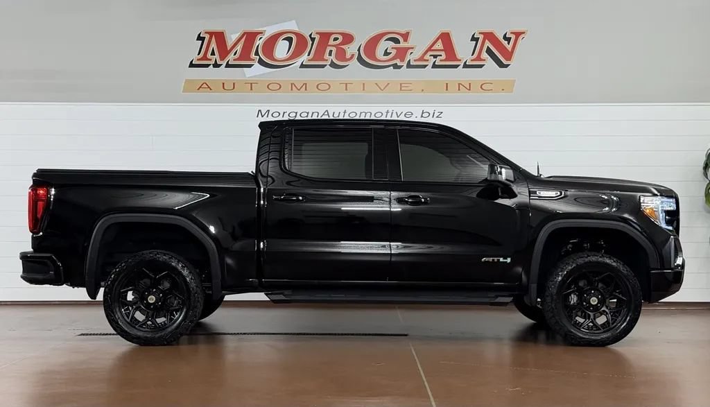 Used 2021 GMC Sierra 1500 AT4 w/ AT4 Preferred Package AWD/4WD image 2