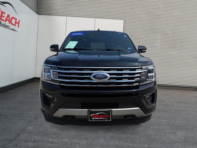Used 2020 Ford Expedition Max XLT w/ Equipment Group 202A AWD/4WD image 3