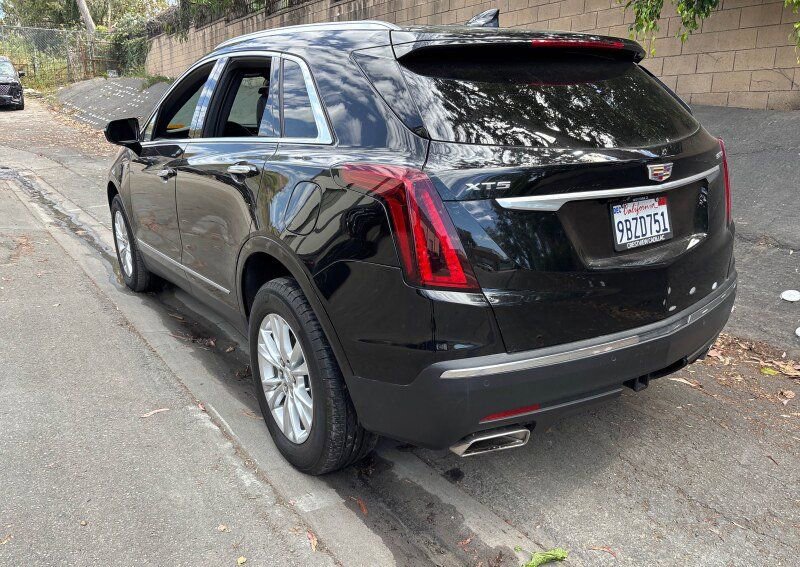 Certified 2023 Cadillac XT5 Luxury FWD image 4