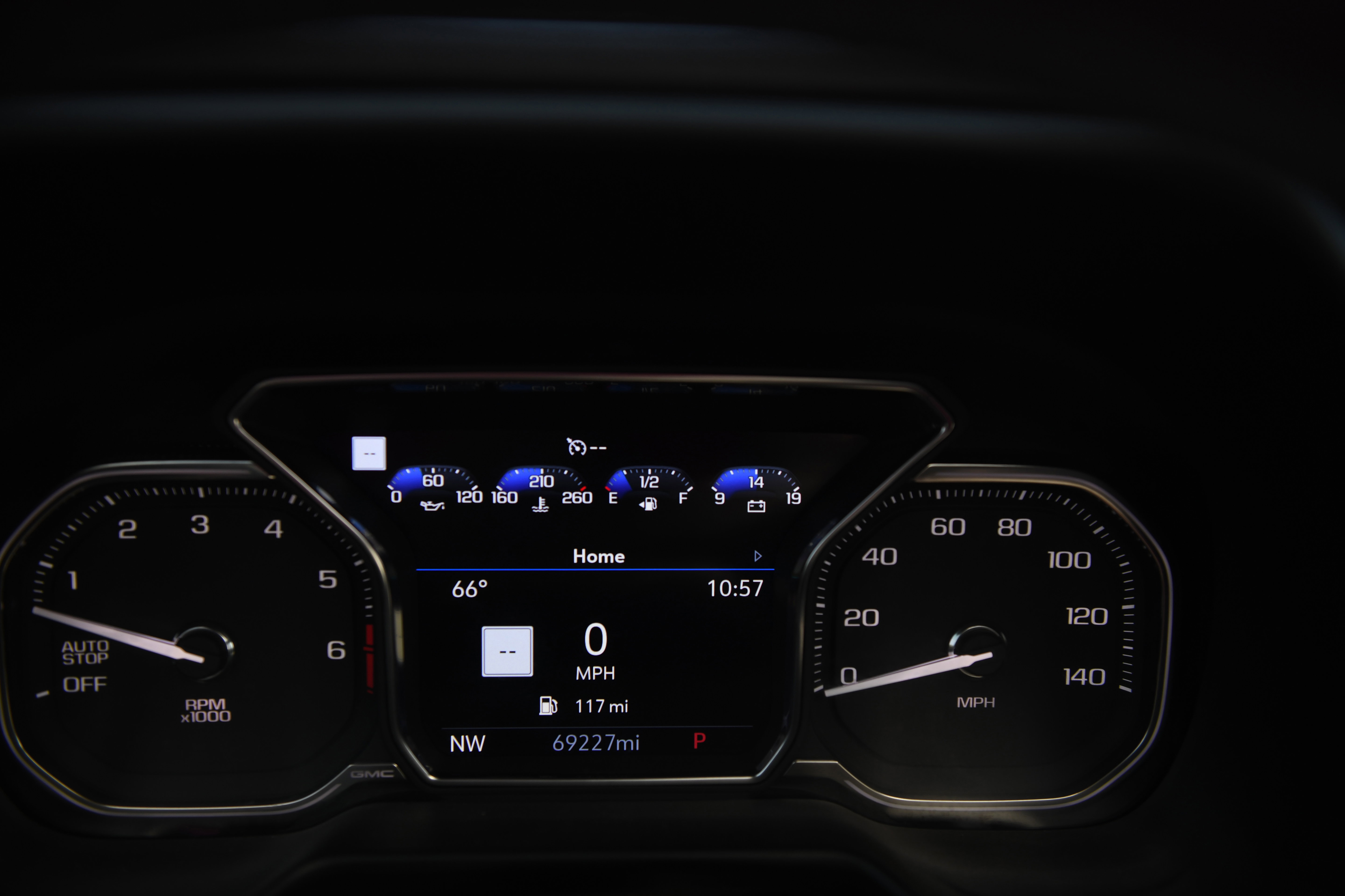 Used 2021 GMC Yukon SLT w/ SLT Luxury Plus Package image 27