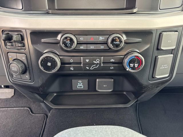 New 2026 Ford F350 XLT w/ 360-Degree Camera Package image 24
